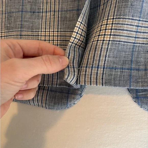 Veronica Beard Plaid Double-Breasted Blazer - Picture 5 of 5